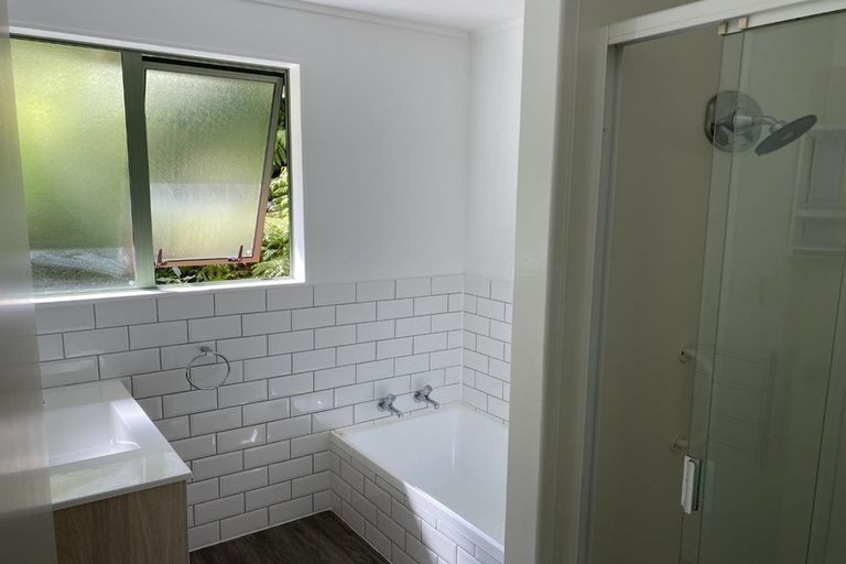 Photo of property in 29c Kamahi Street, Stokes Valley, Lower Hutt, 5019