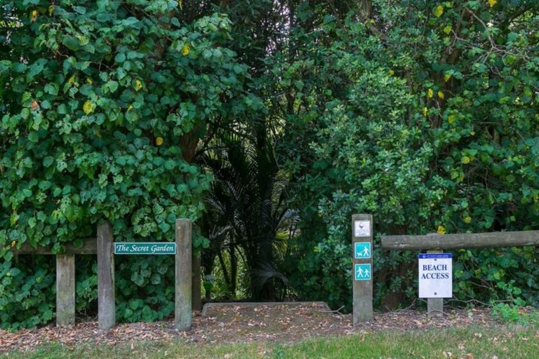 Photo of property in 2 Motukari Place, Onaero, Waitara, 4383