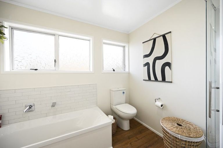 Photo of property in 9 Newcastle Road, Dinsdale, Hamilton, 3204