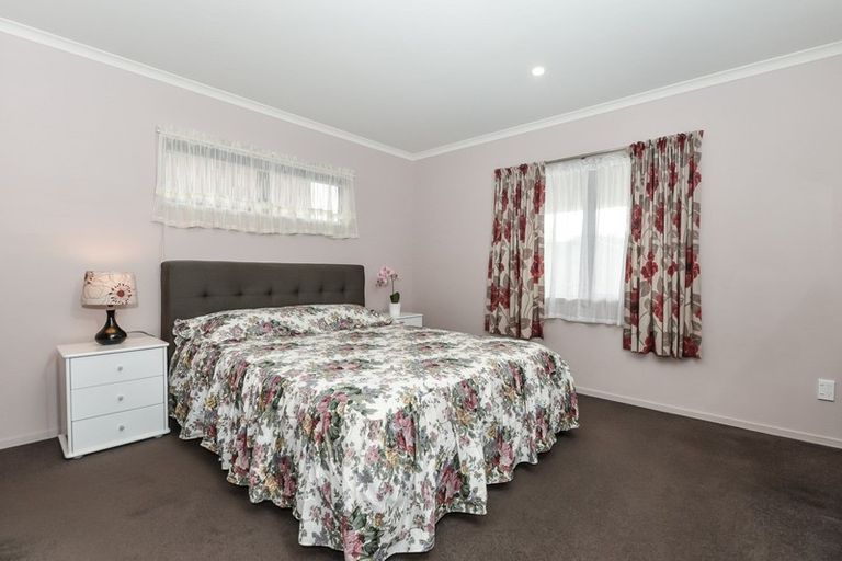 Photo of property in 8a Bolmuir Road, Forest Lake, Hamilton, 3200
