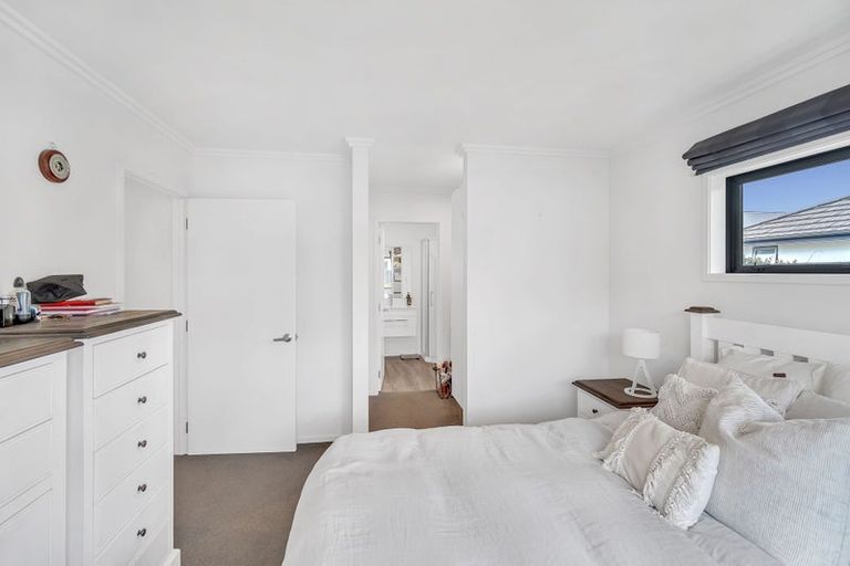 Photo of property in 3 Hineaari Street, Marshland, Christchurch, 8083