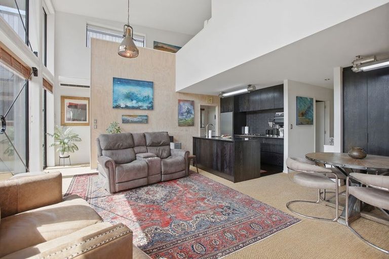 Photo of property in 4/66 Powderham Street, New Plymouth, 4310