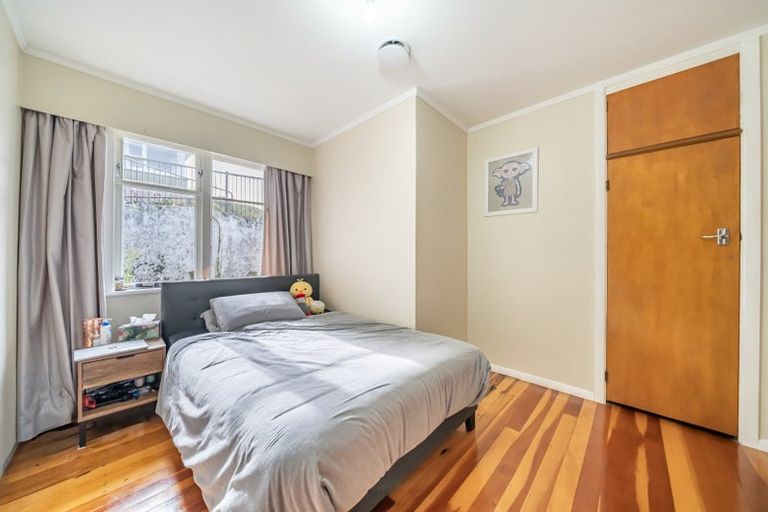 Photo of property in 26 Arapiko Street, Johnsonville, Wellington, 6037