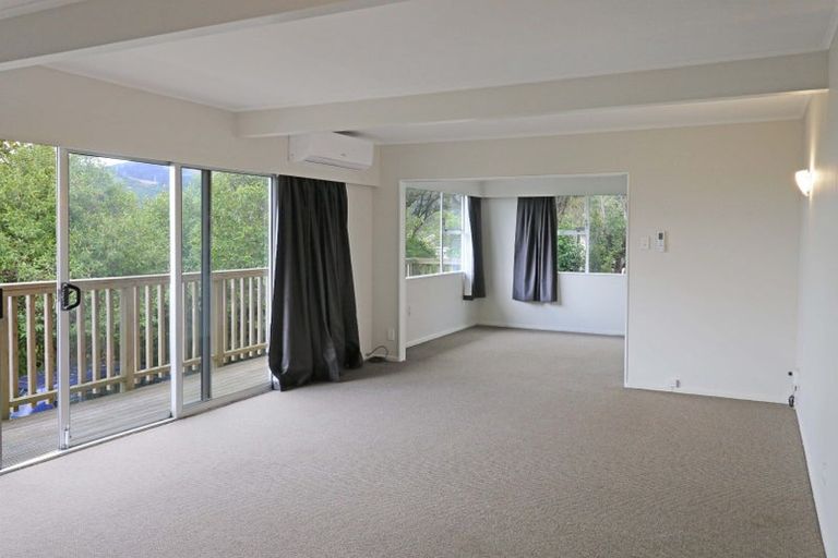 Photo of property in 42 Major Drive, Kelson, Lower Hutt, 5010