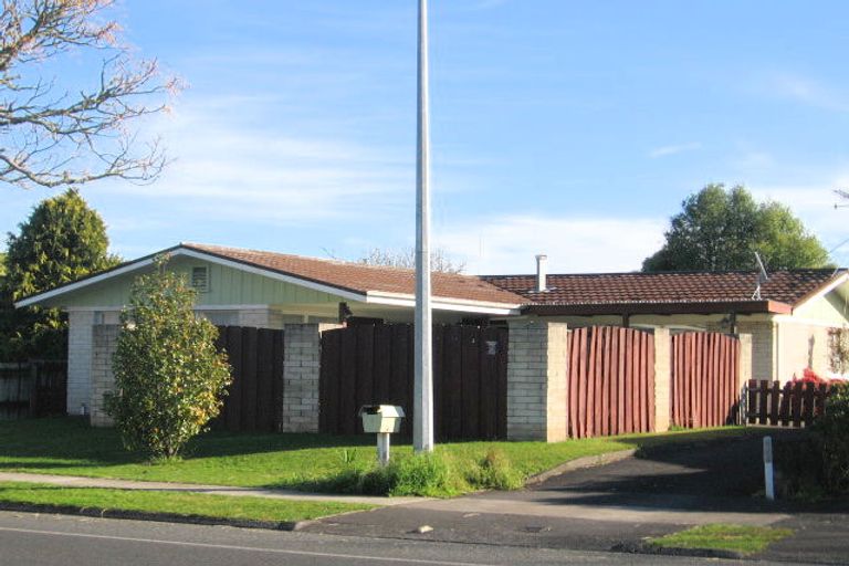 Photo of property in 3 Totara Drive, St Andrews, Hamilton, 3200
