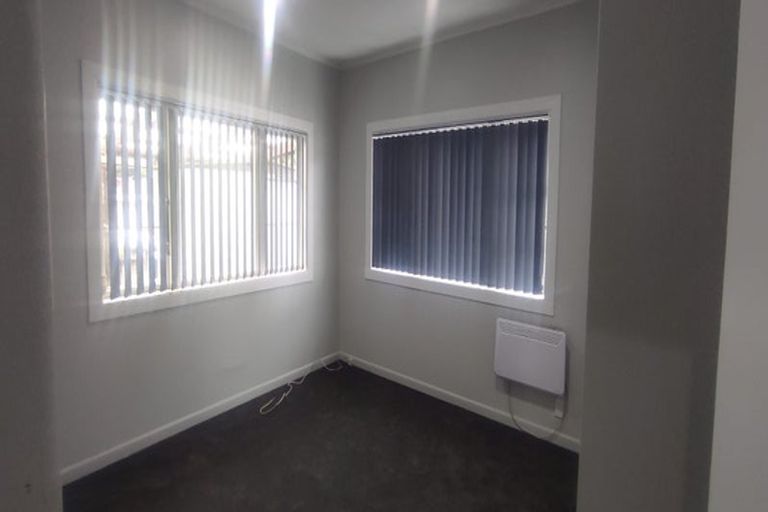 Photo of property in 2/42 Kautami Avenue, Papatoetoe, Auckland, 2025