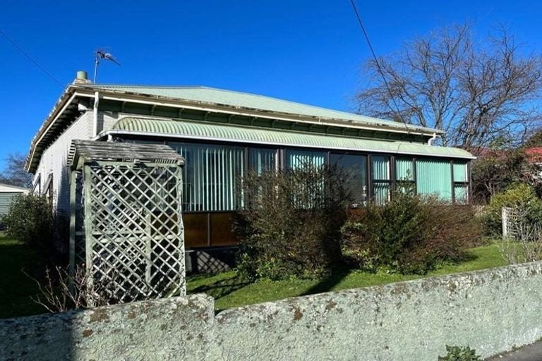 Photo of property in 35 Wyndham Street, Carterton, 5713