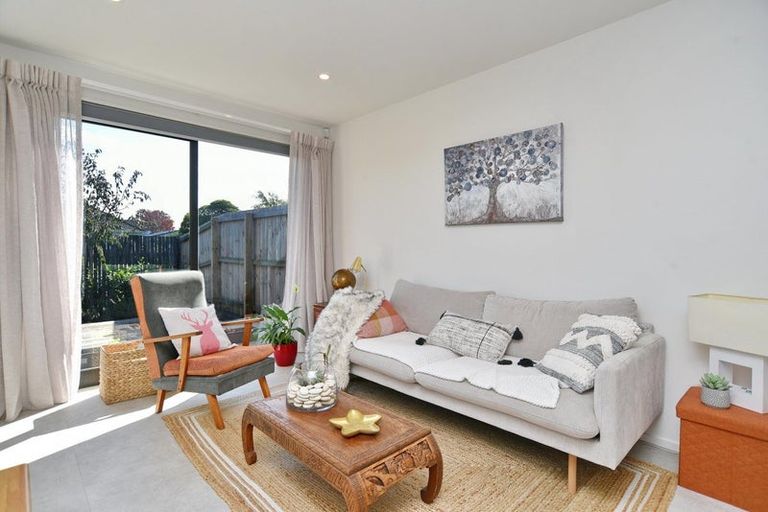 Photo of property in 1/80 Milton Street, Somerfield, Christchurch, 8024