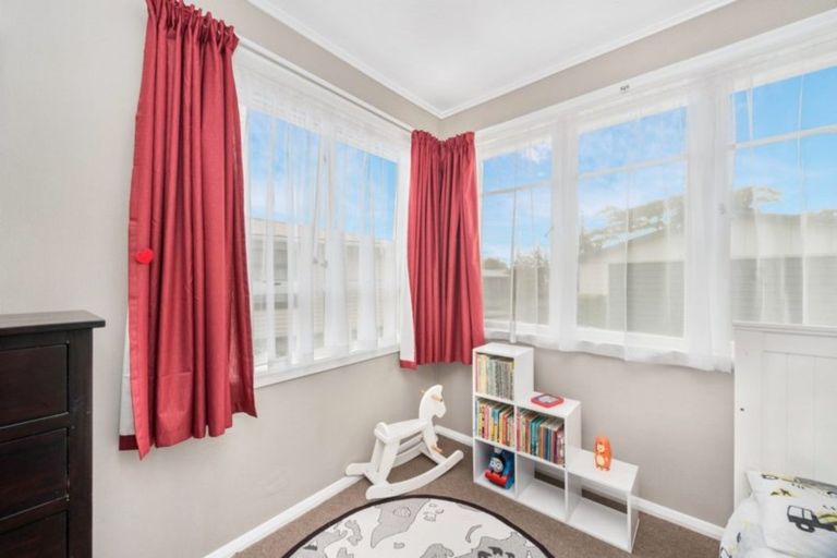 Photo of property in 6 Portal Crescent, Beerescourt, Hamilton, 3200