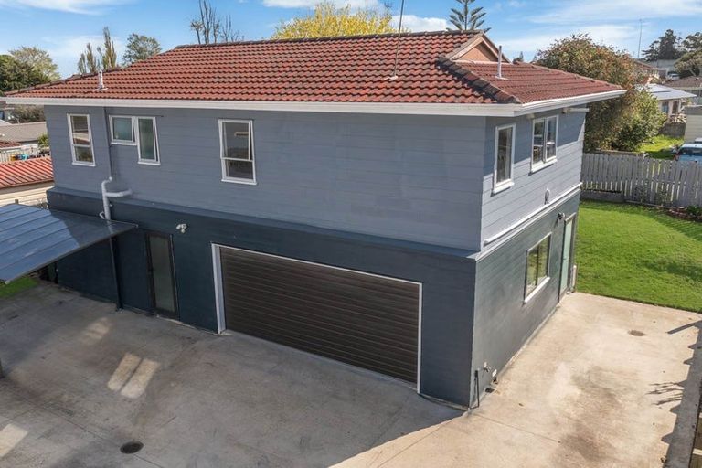 Photo of property in 25 Secretariat Place, Randwick Park, Auckland, 2105