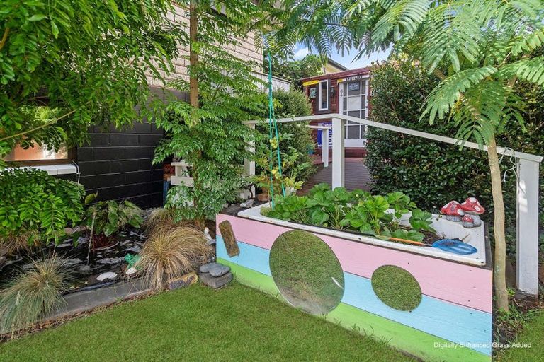 Photo of property in 2/33 Kea Street, Katikati, 3129