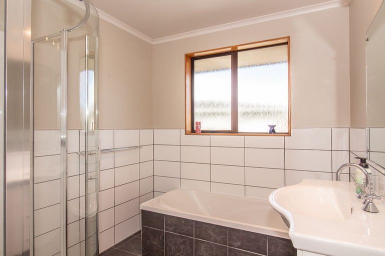 Photo of property in 2 Hunter Street, Westport, 7825