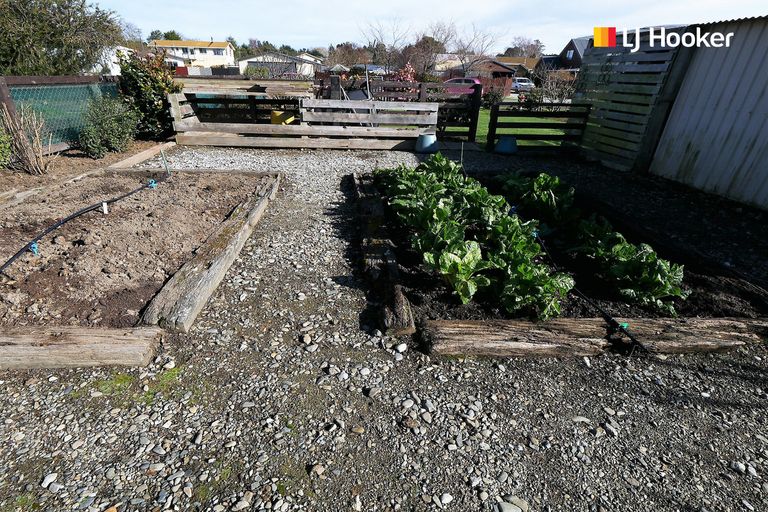 Photo of property in 20 Burraness Street, Palmerston, 9430