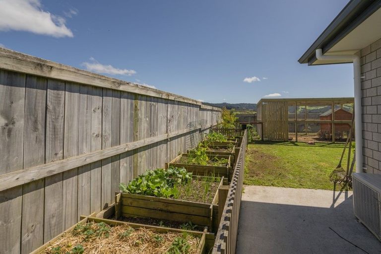 Photo of property in 24 Debenham Drive, Whitianga, 3510