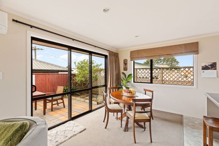 Photo of property in 9c Wilton Street, Westown, New Plymouth, 4310