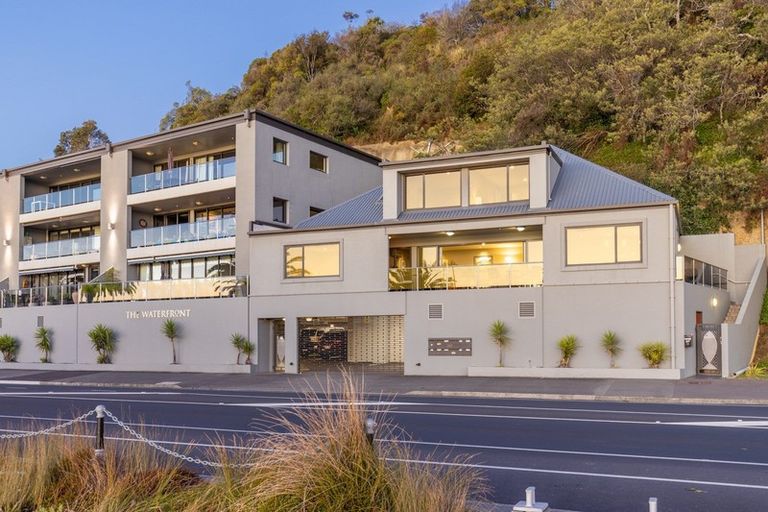 Photo of property in Waterfront Apartments, 309 Wakefield Quay, Stepneyville, Nelson, 7010