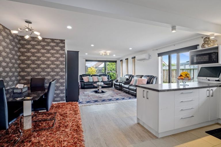 Photo of property in 2/31 Taylors Avenue, Bryndwr, Christchurch, 8052