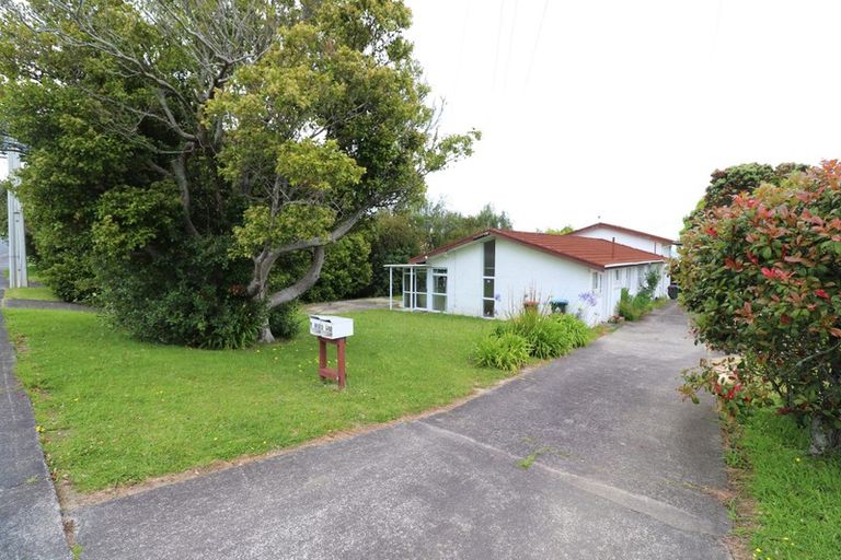 Photo of property in 2/462 Hillsborough Road, Mount Roskill, Auckland, 1041