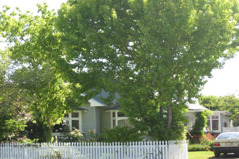 Photo of property in 131 Petrie Street, Richmond, Christchurch, 8013