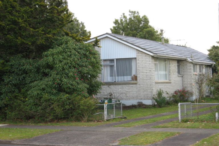 Photo of property in 10 Crosher Place, Silverdale, Hamilton, 3216