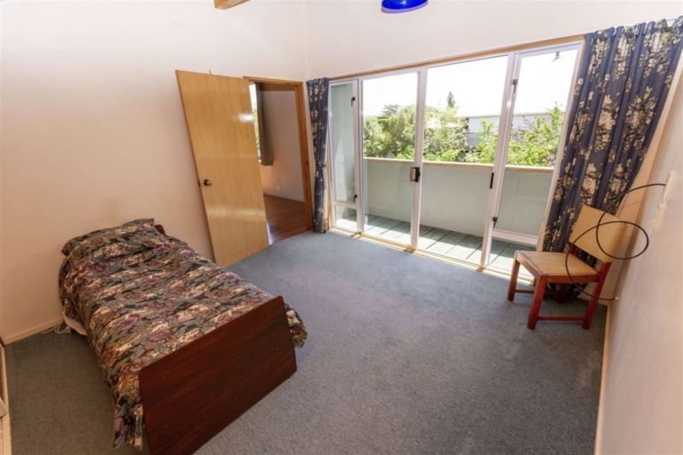 Photo of property in 4 Broadway Avenue, Waikuku Beach, 7473