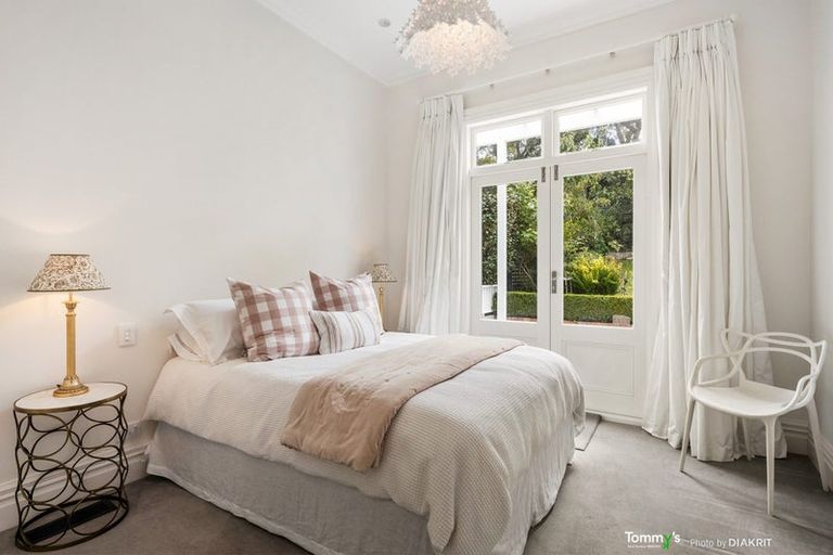 Photo of property in 17b Homewood Avenue, Karori, Wellington, 6012