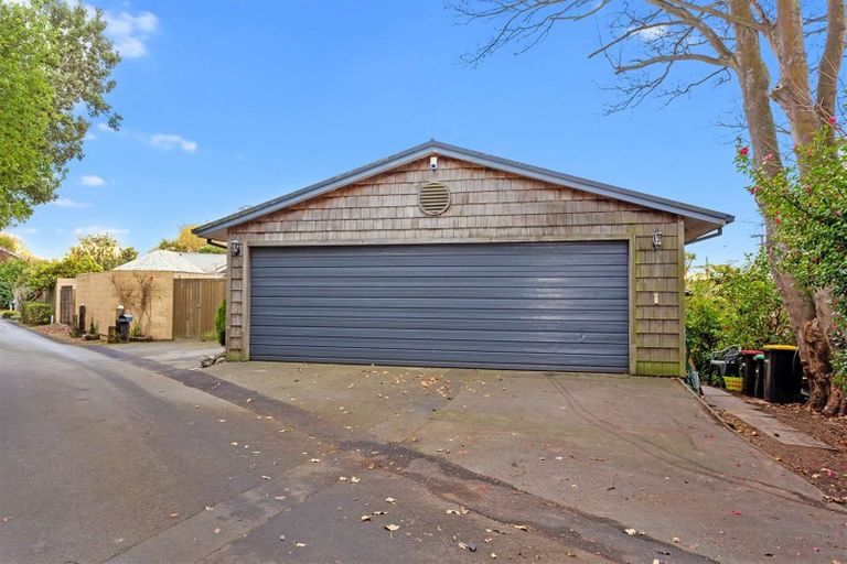 Photo of property in 119 Waimairi Road, Ilam, Christchurch, 8041