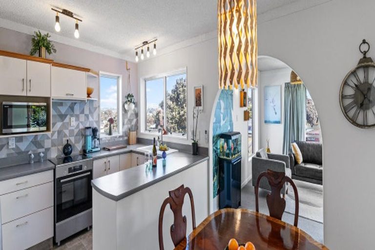 Photo of property in 4 Crownhill Street, Spotswood, New Plymouth, 4310