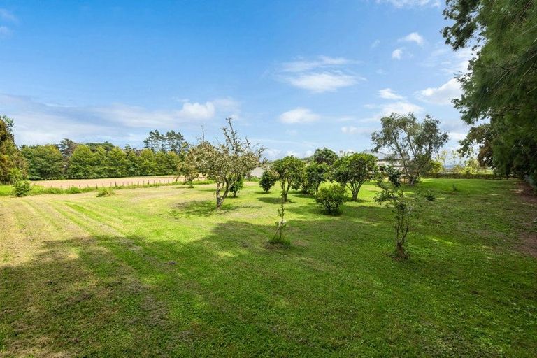 Photo of property in 336 Ireland Road, Waitoki, Kaukapakapa, 0871