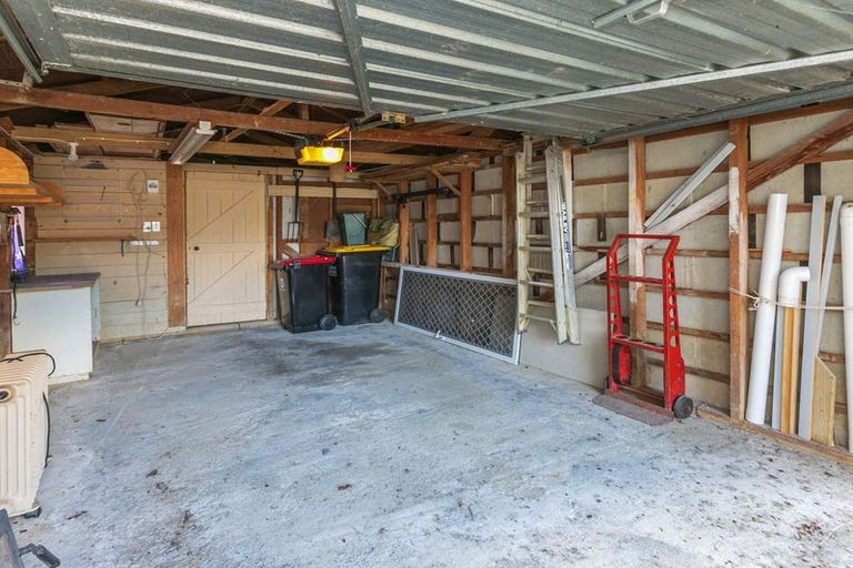 Photo of property in 18 Tatahi Street, Te Puru, Thames, 3575