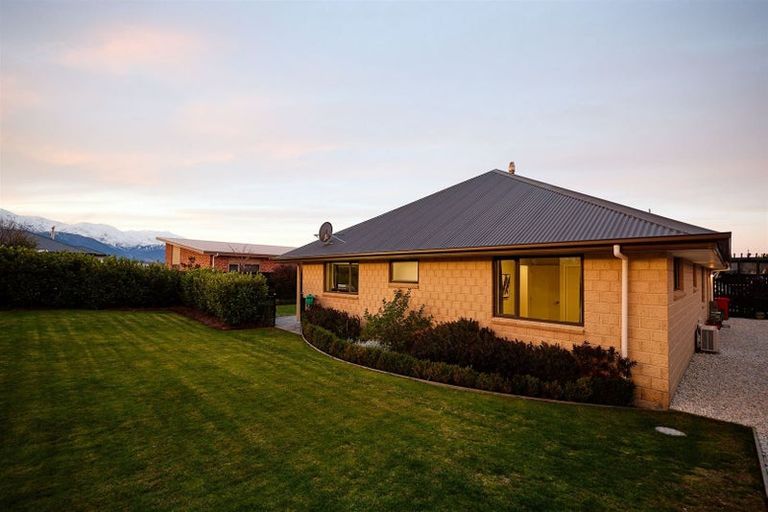 Photo of property in 3 Tauhou Place, Kaikoura, 7300
