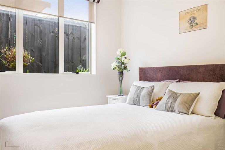 Photo of property in 3 Waiarohia Place, Hobsonville, Auckland, 0616