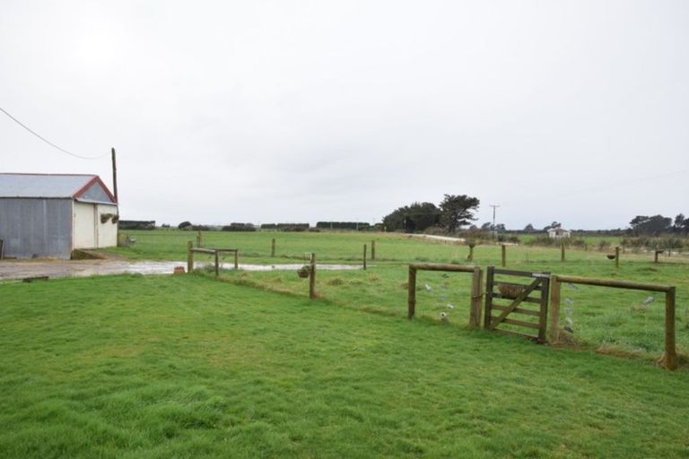 Photo of property in 354 Colyer Road, Awarua, Invercargill, 9877