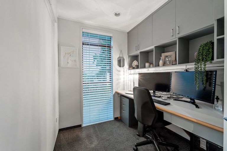 Photo of property in 29 Quebec Road, Milford, Auckland, 0620