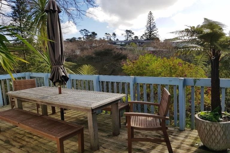 Photo of property in 171b Titirangi Road, New Lynn, Auckland, 0600