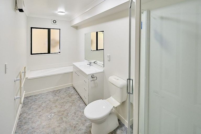 Photo of property in 1/29 Hathaway Avenue, Karori, Wellington, 6012