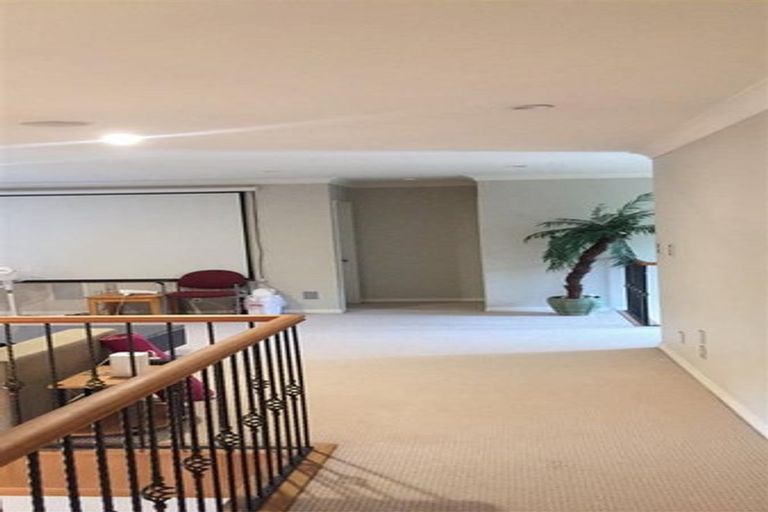 Photo of property in 14 Kaseng Place, East Tamaki Heights, Auckland, 2016