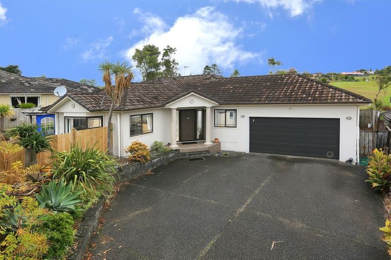 Photo of property in 30 Carnelian Court, Westgate, Auckland, 0614
