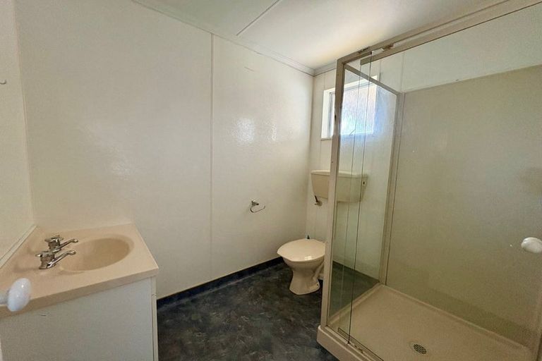 Photo of property in 29-31a Peel Street, Westport, 7825