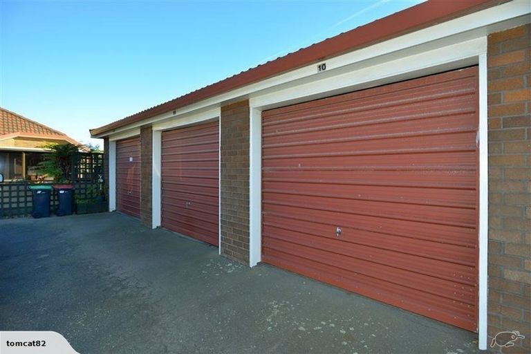 Photo of property in 10/218 Lincoln Road, Addington, Christchurch, 8024