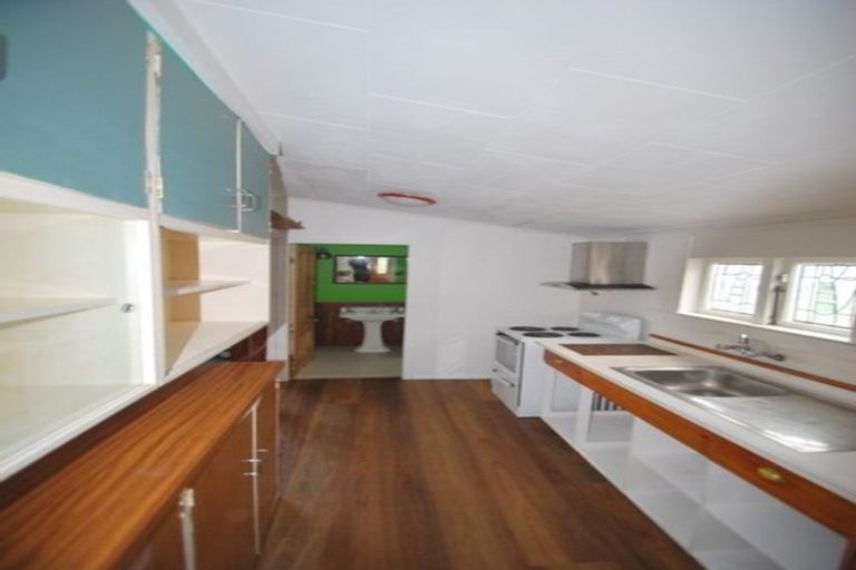 Photo of property in 11 Asquith Terrace, Brooklyn, Wellington, 6021