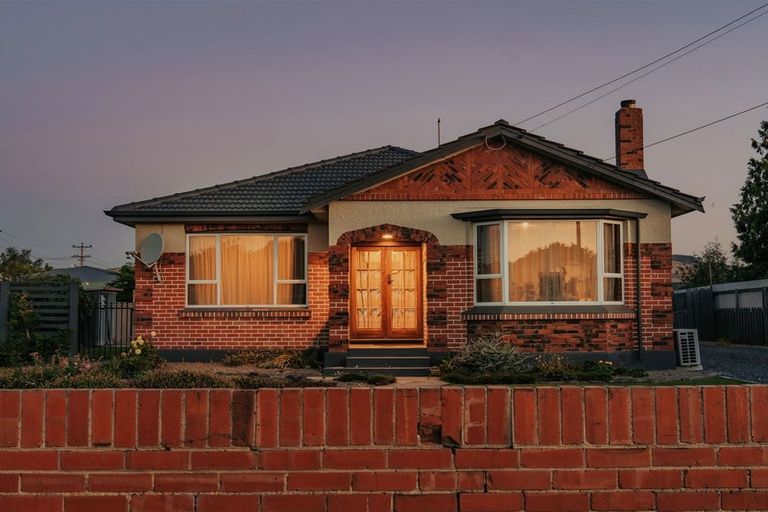 Photo of property in 23 Centennial Avenue, Milton, 9220