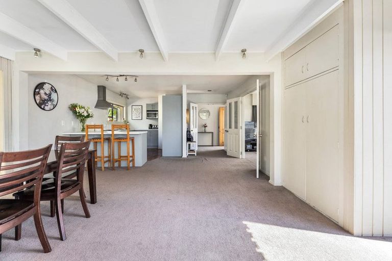 Photo of property in 26 Liverton Crescent, Bishopdale, Christchurch, 8053