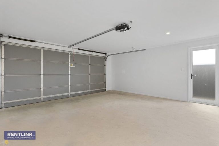 Photo of property in 65 Tabraham Crescent, Pyes Pa, Tauranga, 3112