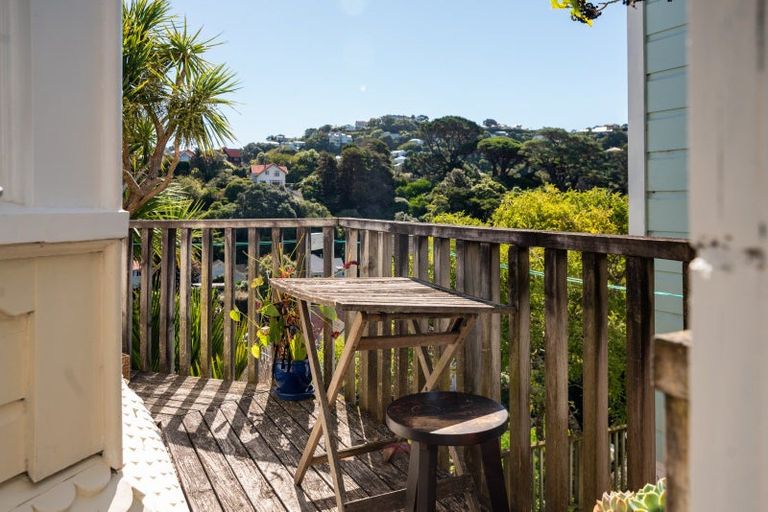 Photo of property in 29e North Terrace, Kelburn, Wellington, 6012