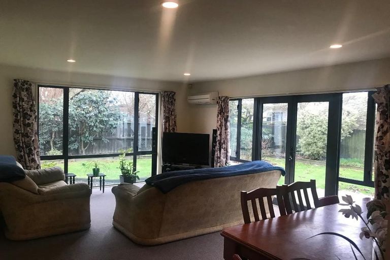 Photo of property in 52a Hounslow Street, Ilam, Christchurch, 8041