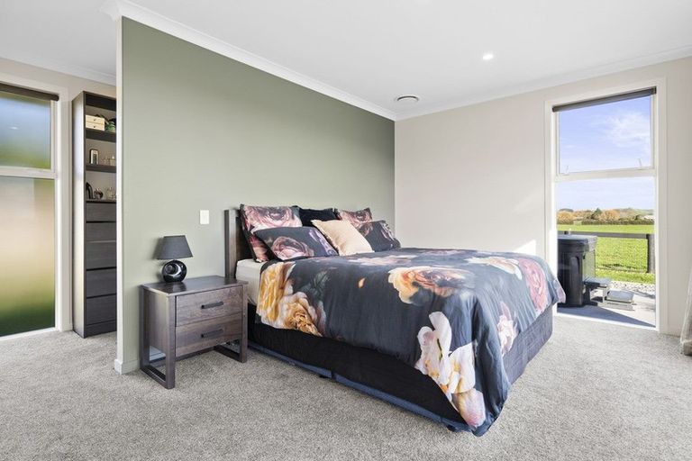 Photo of property in 30 Seachange Drive, Leamington, Cambridge, 3432