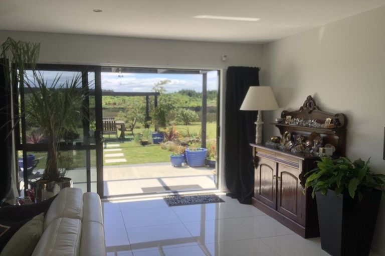 Photo of property in 3 Oxnam Place, Foxton Beach, Foxton, 4815