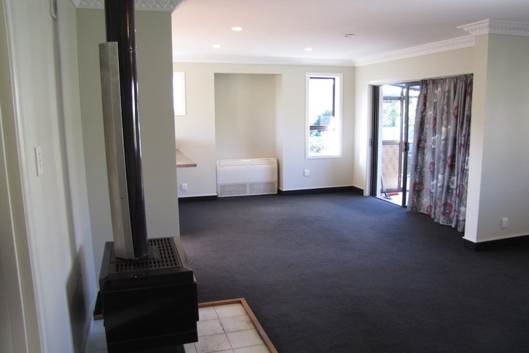 Photo of property in 12 Torquay Street, Abbotsford, Dunedin, 9018