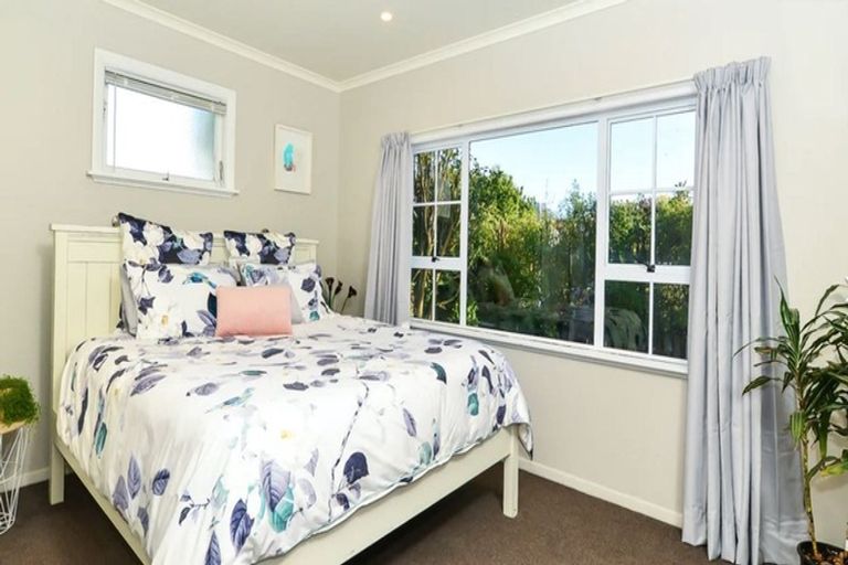 Photo of property in 10 Vardon Road, St Andrews, Hamilton, 3200